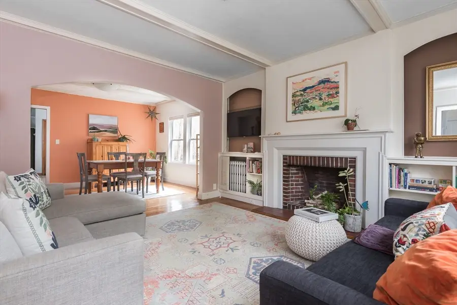 34 Harvard St #1, Arlington, MA 02476 - #2