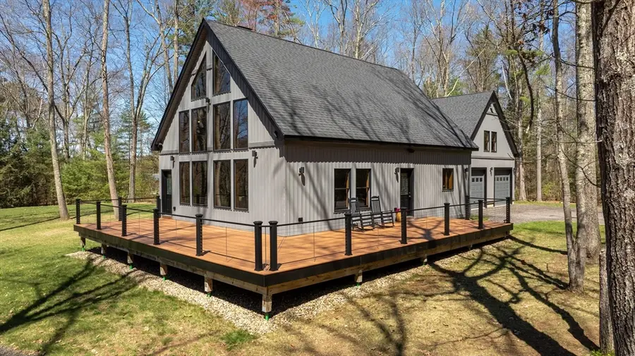 8 Barrett Rd, North Brookfield, MA 01535 - #2