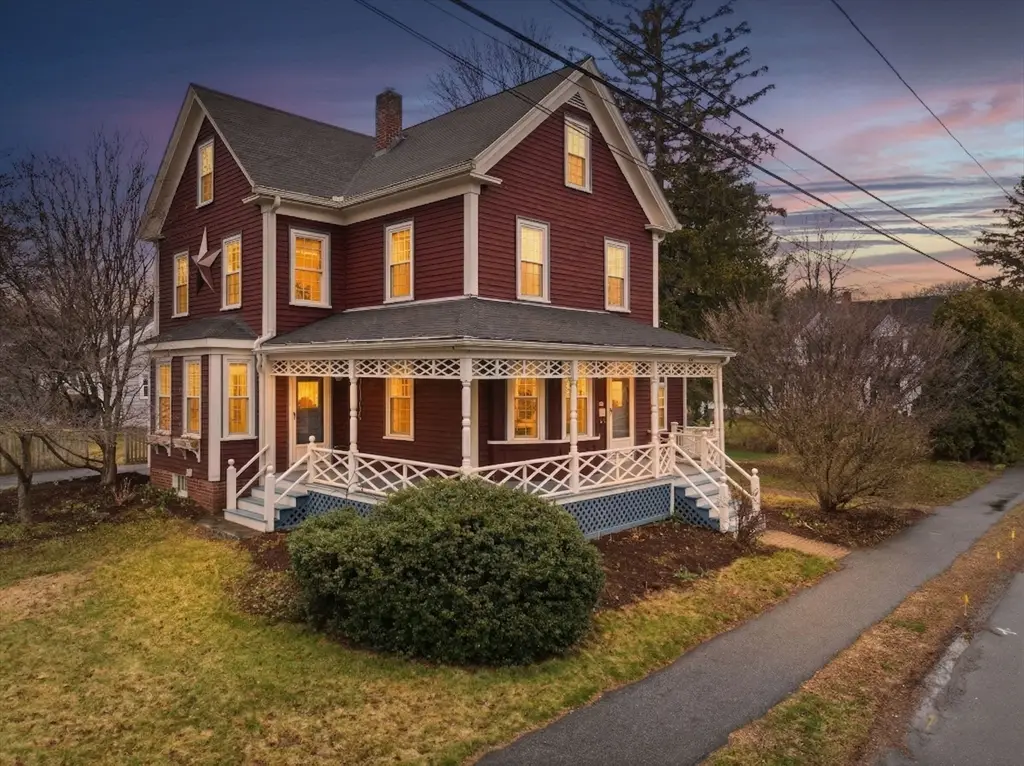 34 Maple Street, Hamilton, MA 01982 - #1