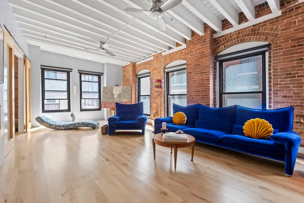 111 Beach St #3E, Boston, MA 02111 - #1