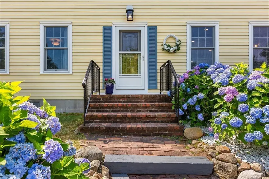 10 Briarfield Road, East Dennis, MA 02660 - #3