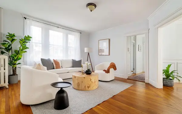 24 Summit Ave #1, Brookline, MA 02446