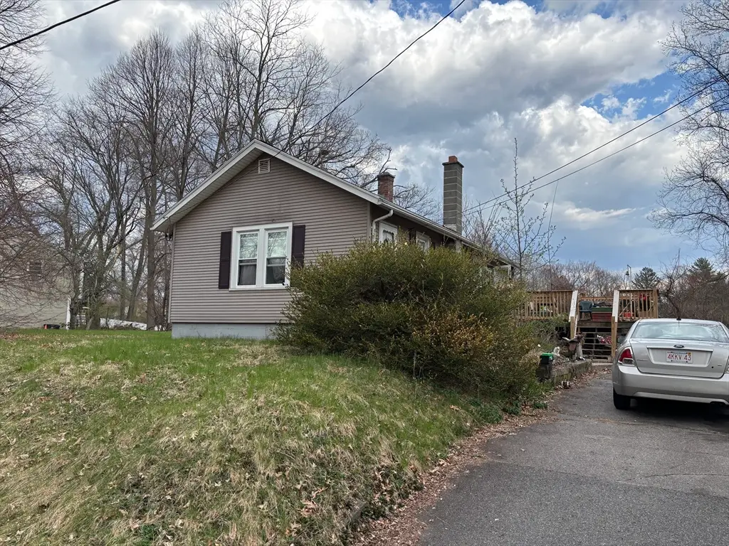 177 Jamaica St, Springfield, MA 01119 - #1