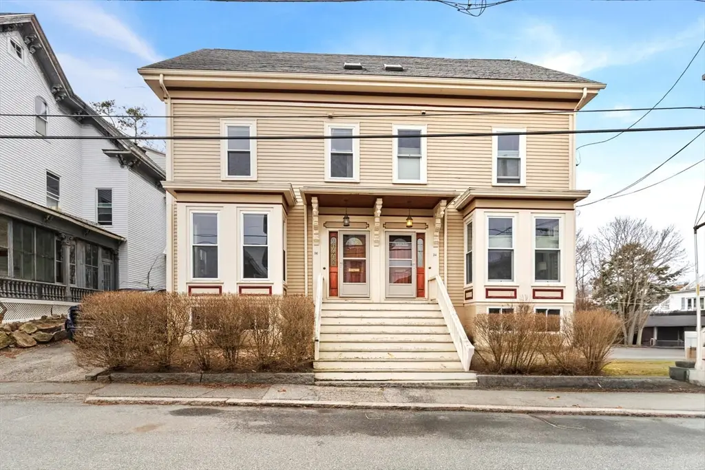 34 Summer St, Gloucester, MA 01930 - #1