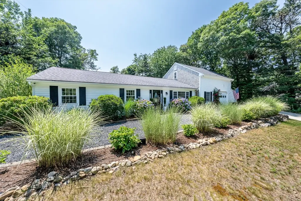 25 Frances Helen Rd, Yarmouth Port, MA 02675 - #1