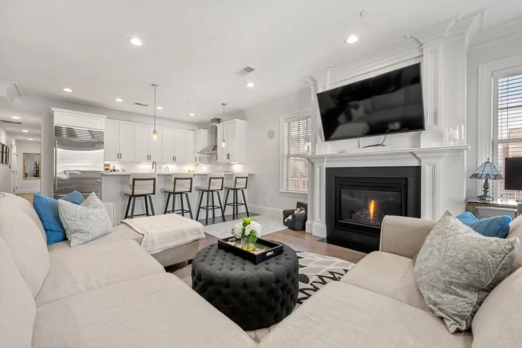 844 East 4th Street #3, Boston, MA 02127 - #1