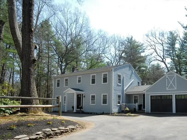 747 Old Marlboro Rd, Concord, MA 01742
