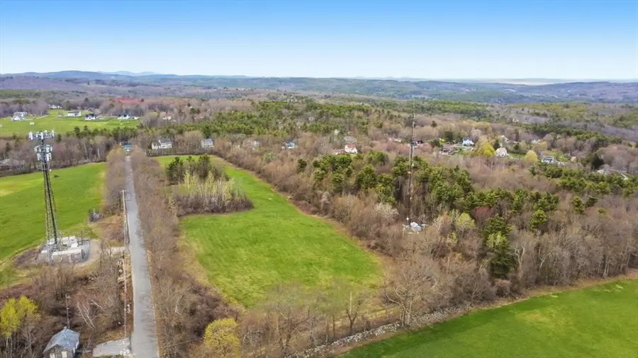 465 Alpine Rd, Fitchburg, MA 01420 - #2