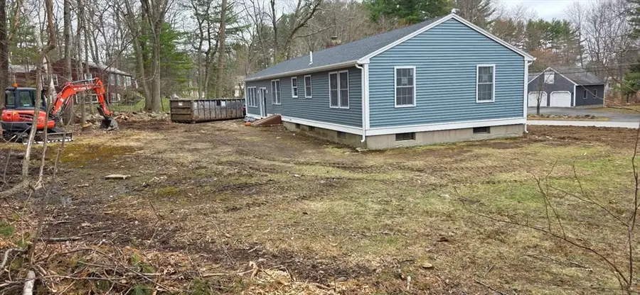 8 Galloway Road, Chelmsford, MA 01824 - #3