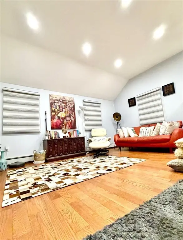 33 Winter St #2, Franklin, MA 02038 - #2