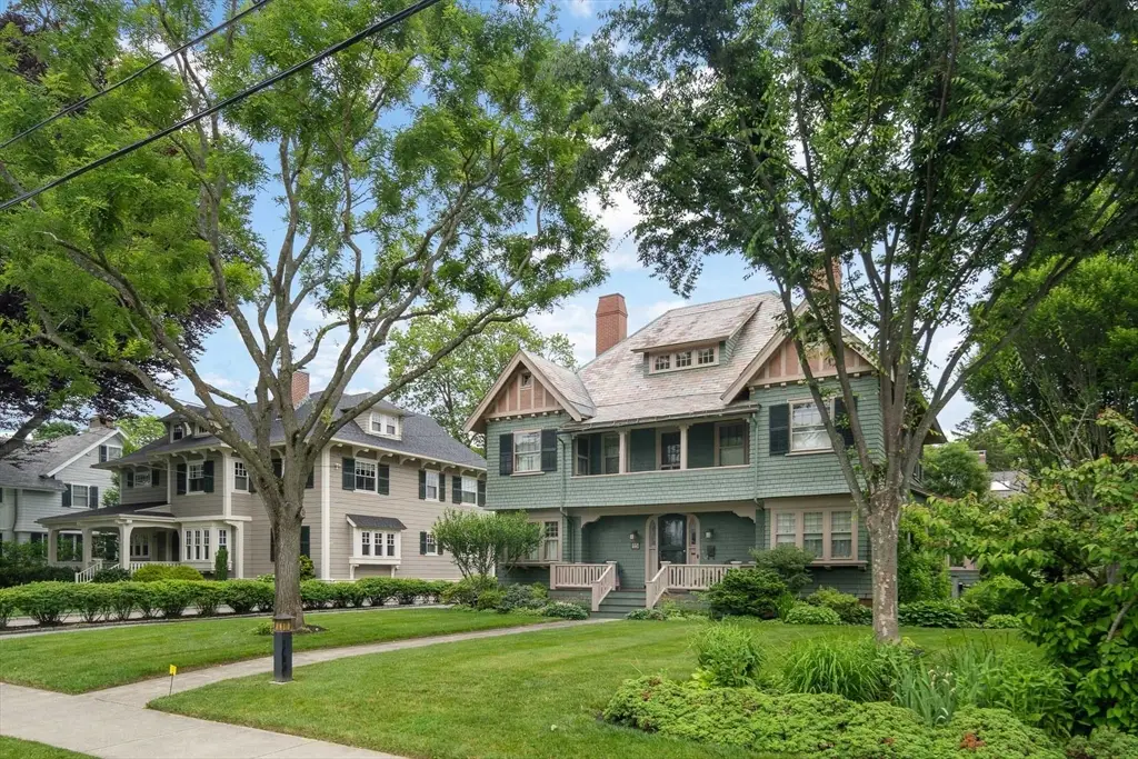 15 Cabot St, Winchester, MA 01890 - #1