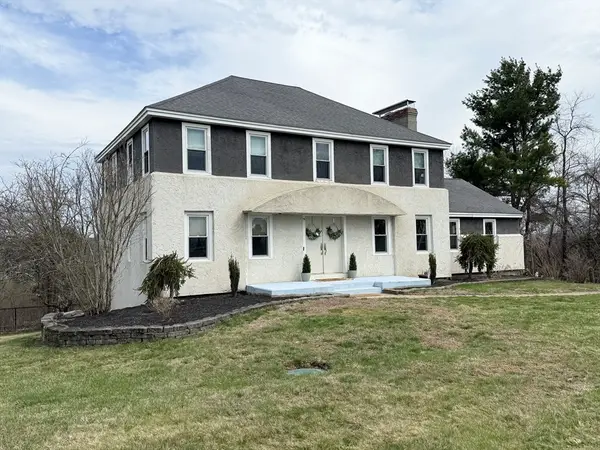 15 Birch Hill Rd, West Brookfield, MA 01585