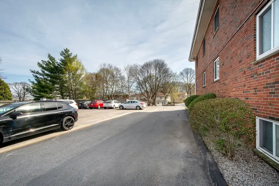 211 West St #4B, Quincy, MA 02169 - #2