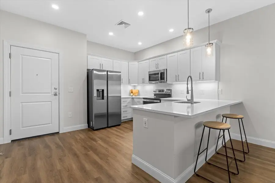 3312 Briarwood Vlg #3312, Clinton, MA 01510 - #2