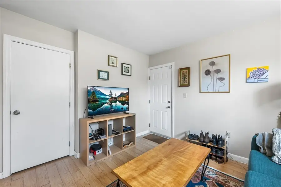 5 Centre St #11, Cambridge, MA 02139 - #2