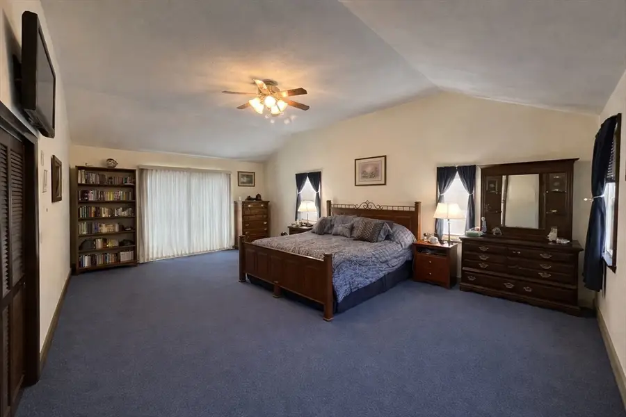 14 Milford St, Plymouth, MA 02360 - #3