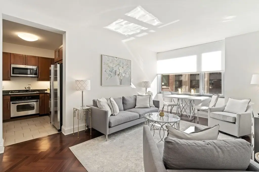 1 Charles St S #601, Boston, MA 02116 - #1
