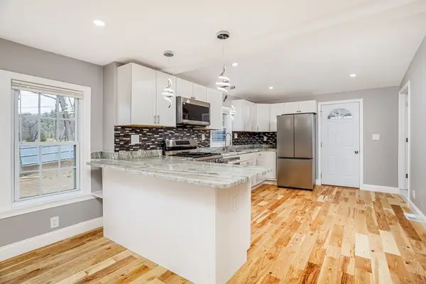 104 Youngs Road, Lunenburg, MA 01462