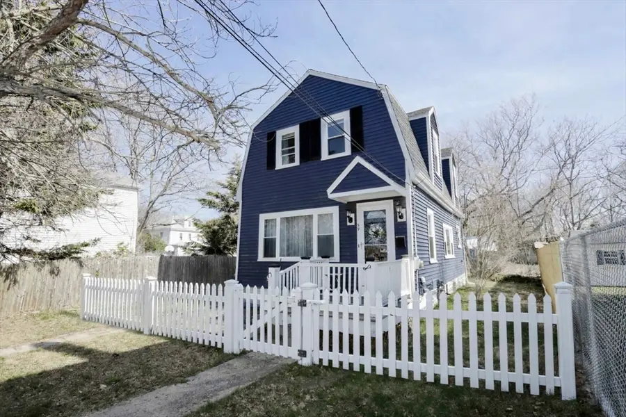 59 Bridge St, Fairhaven, MA 02719 - #3