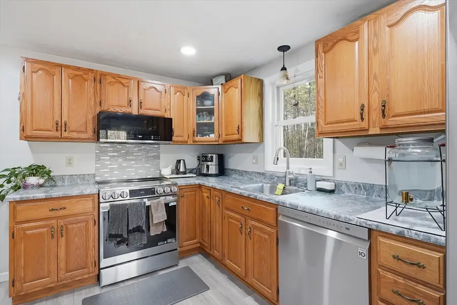 60 Walker Rd #60, Shirley, MA 01464 - #3