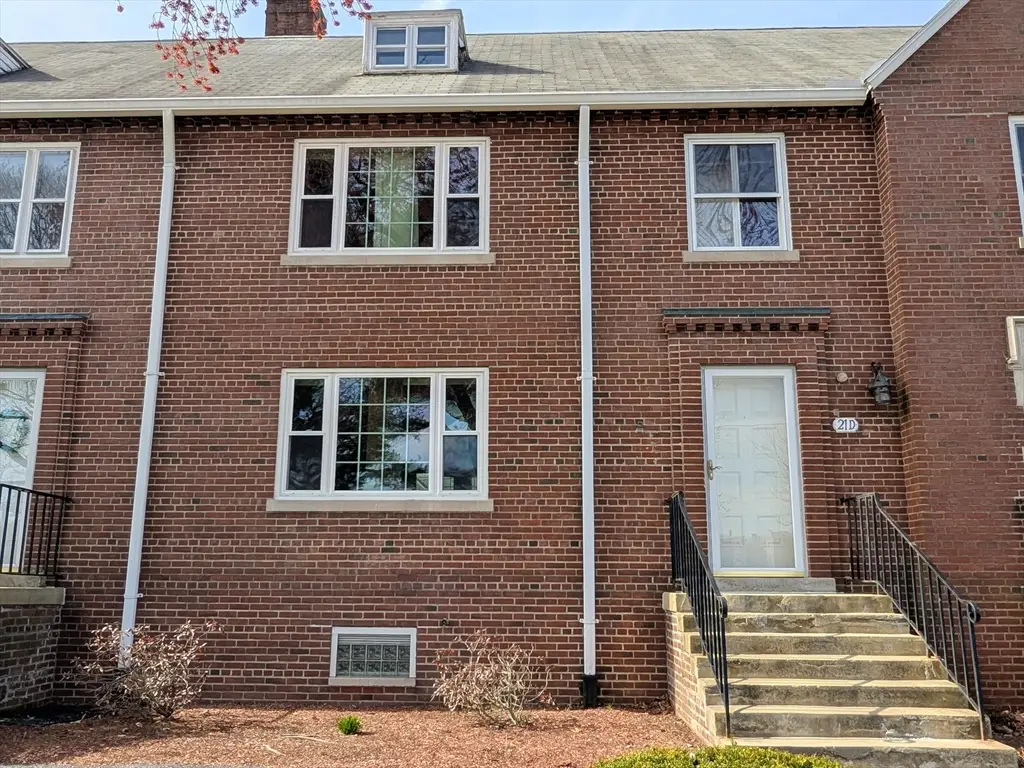 21 Elm Rd #D, Devens, MA 01434 - #1