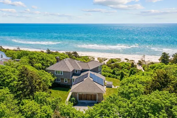 142 Greely Ave, Barnstable, MA 02672