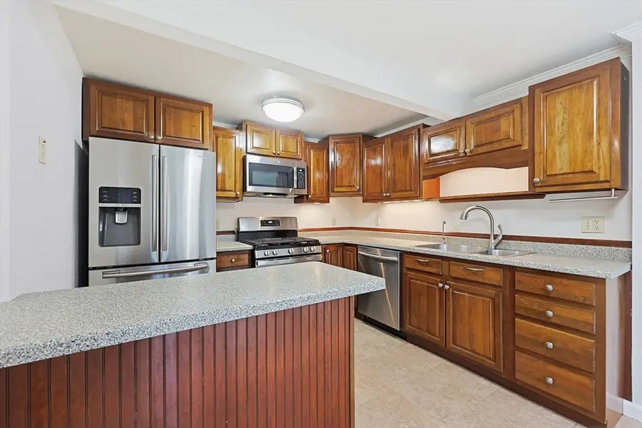 112 Meeting House Path #112, Ashland, MA 01721 - #3