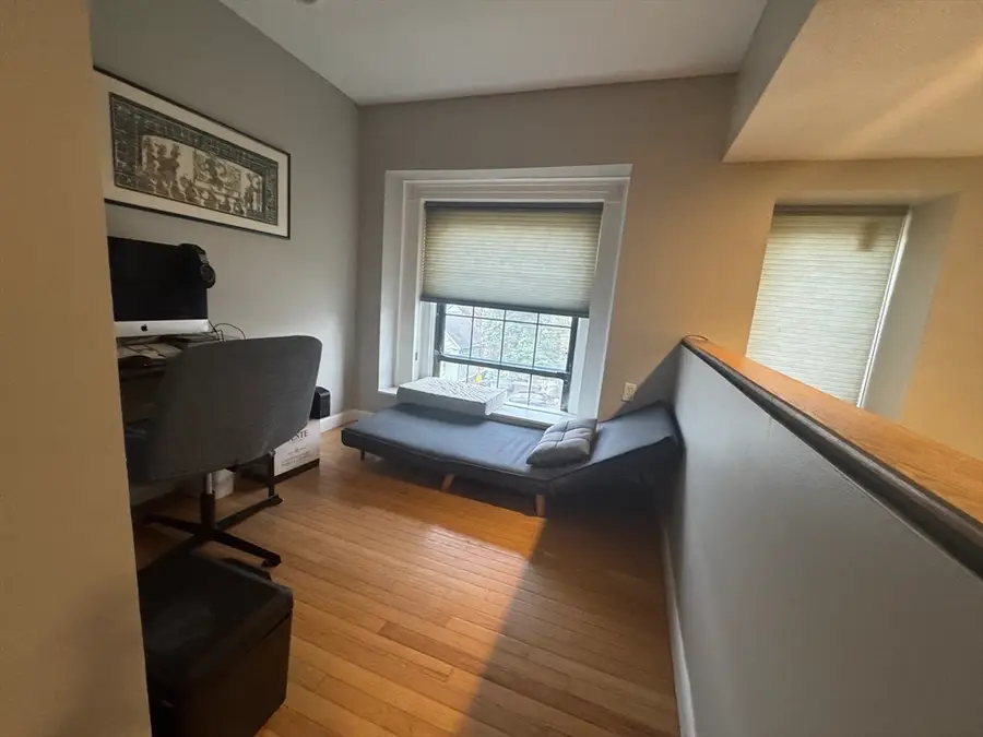 40 School #10, Haverhill, MA 01830 - #3