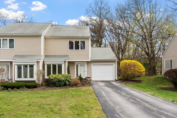 93 Oakwood Lane #93, Worcester, MA 01604