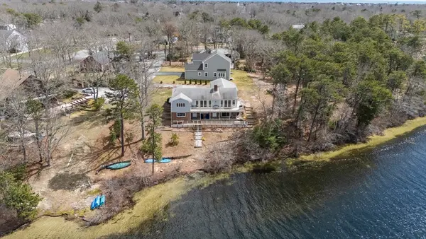 15 Sunset Pines Rd, Yarmouth, MA 02664