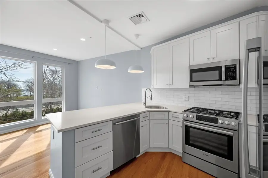 172 Kimball Ave #2B, Revere, MA 02151 - #3