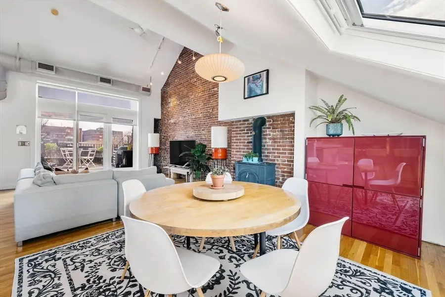 1666 Washington St #3, Boston, MA 02118 - #3