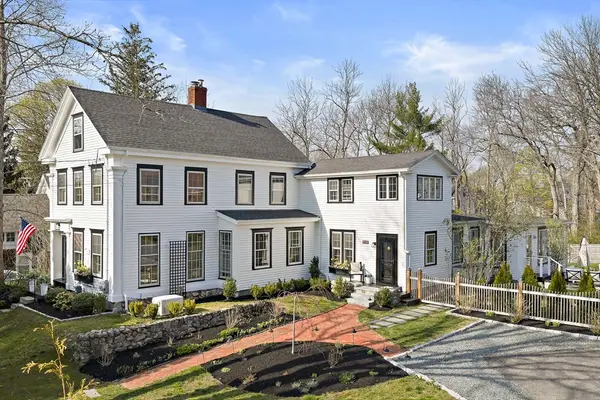 172 S Main St, Cohasset, MA 02025