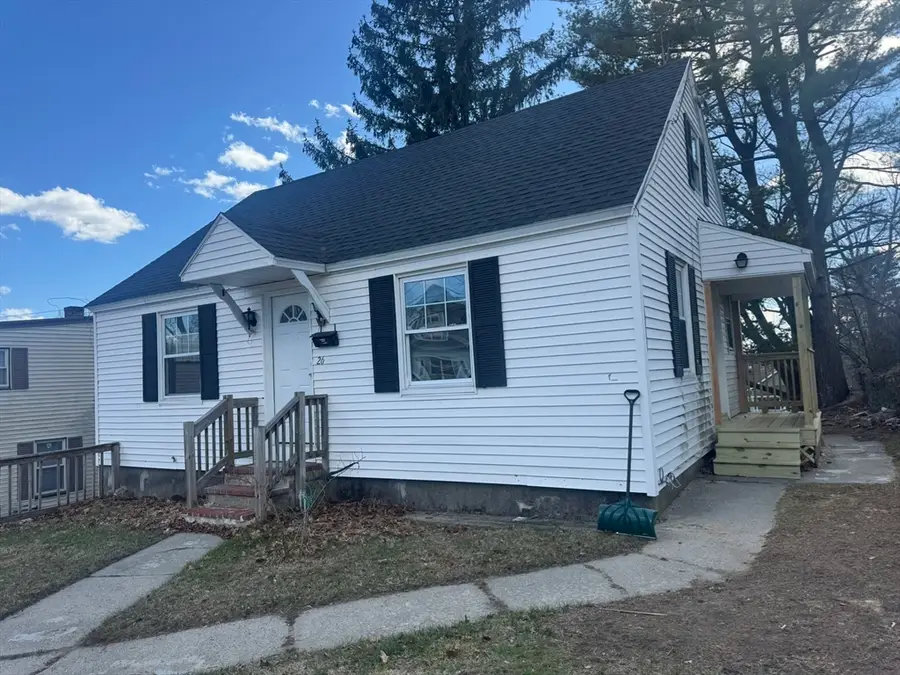 26 Hobson St, Methuen, MA 01844 - #3
