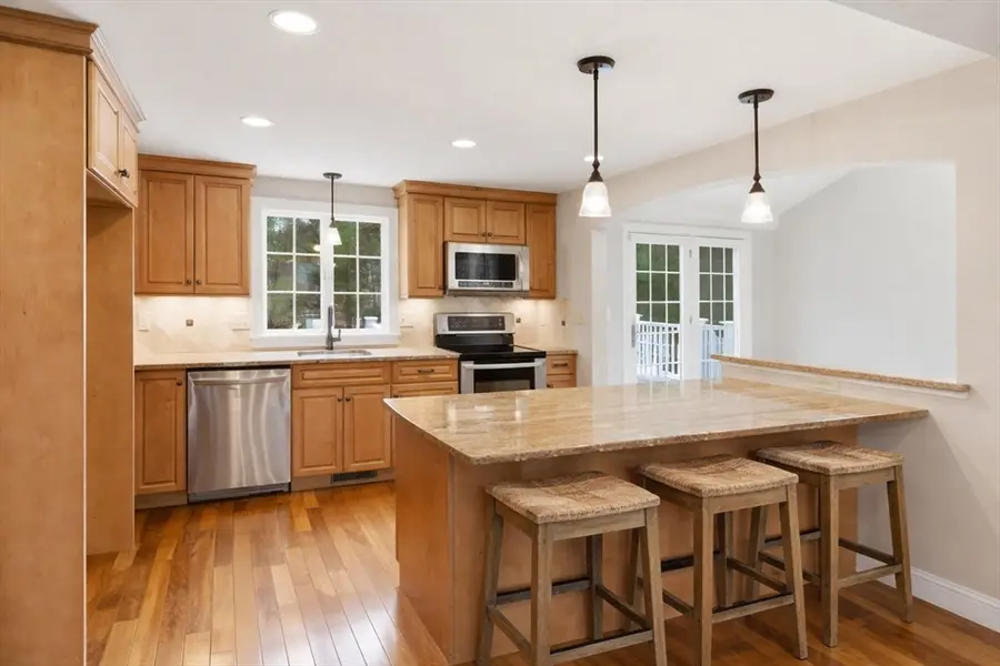 86 Alton Street, Walpole, MA 02081 - #3