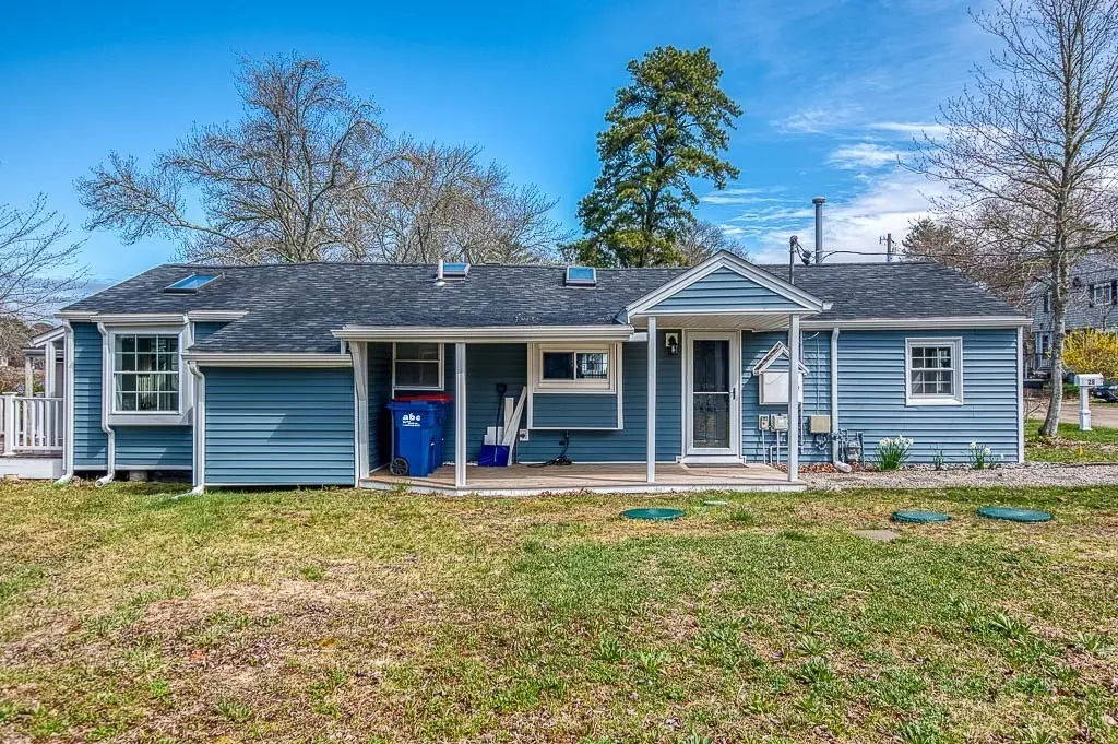 28 Lakeview, East Wareham, MA 02538 - #1