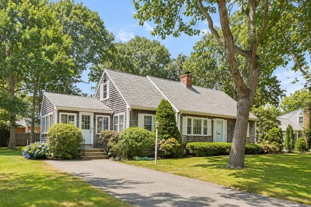7 Cooper Rd, East Falmouth, MA 02536 - #1