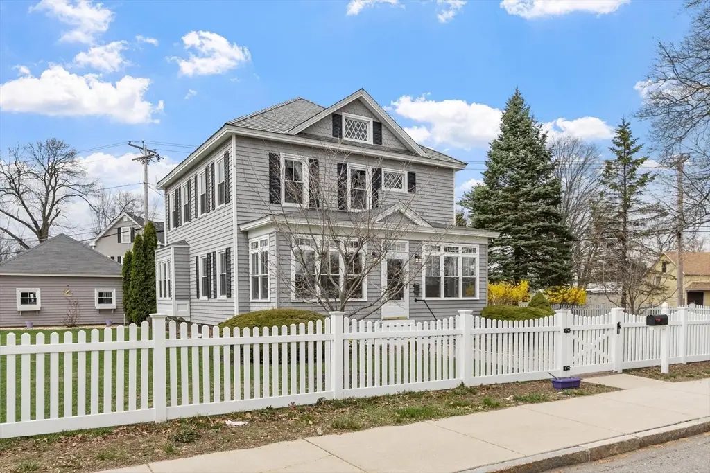 352 Main Street, Leominster, MA 01453 - #1