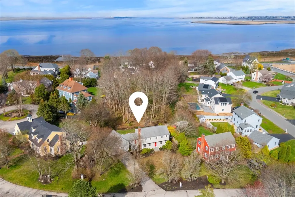 4 Lorum St, Newburyport, MA 01950 - #1