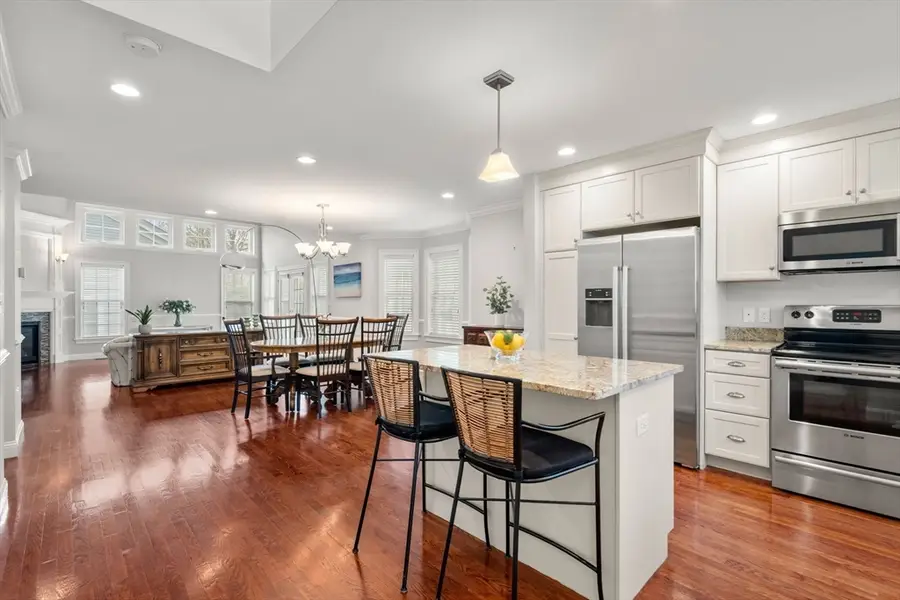 94 North St, Medfield, MA 02052 - #3