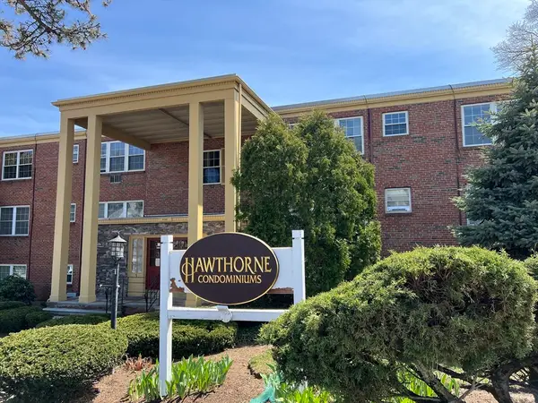 5 Woodsum Dr #5, Braintree, MA 02184