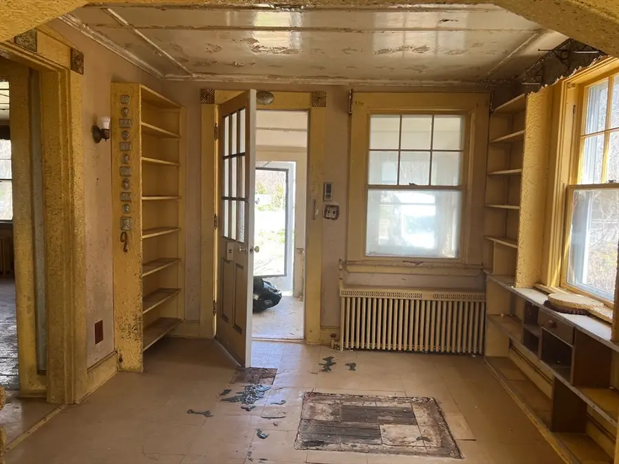 139 Eastern Ave, Essex, MA 01929 - #2