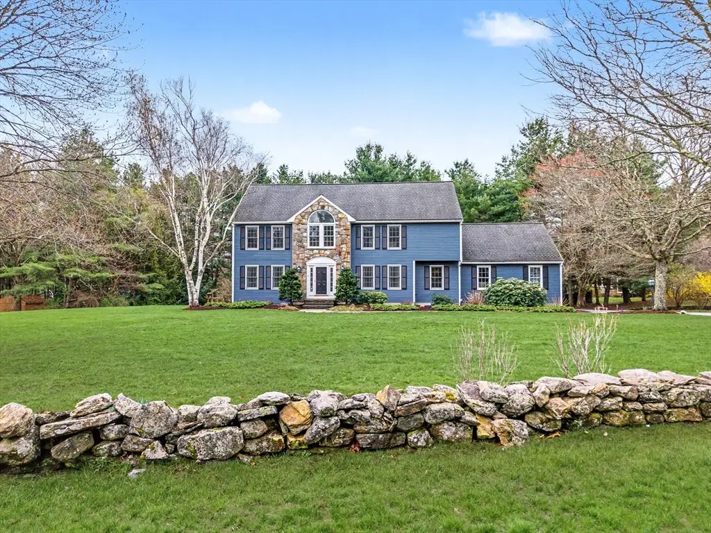 4 Stewart St, Hopkinton, MA 01748 - #1