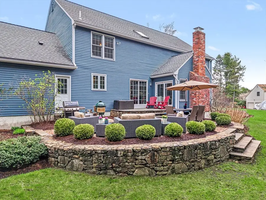 4 Stewart St, Hopkinton, MA 01748 - #3