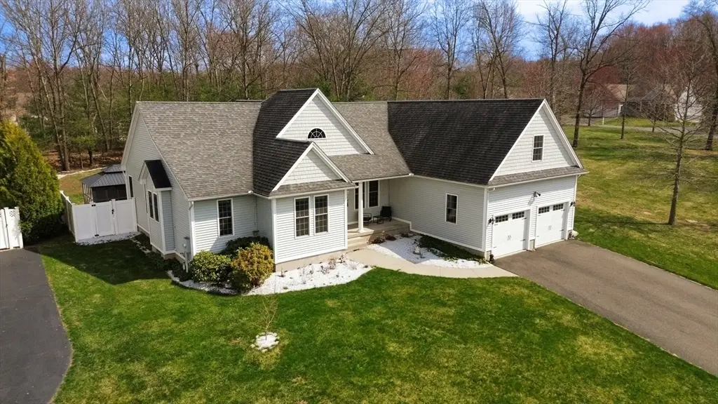 36 Red Bridge Ln, South Hadley, MA 01075 - #1