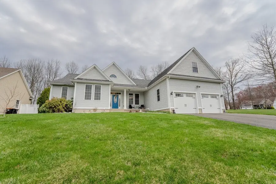 36 Red Bridge Ln, South Hadley, MA 01075 - #2