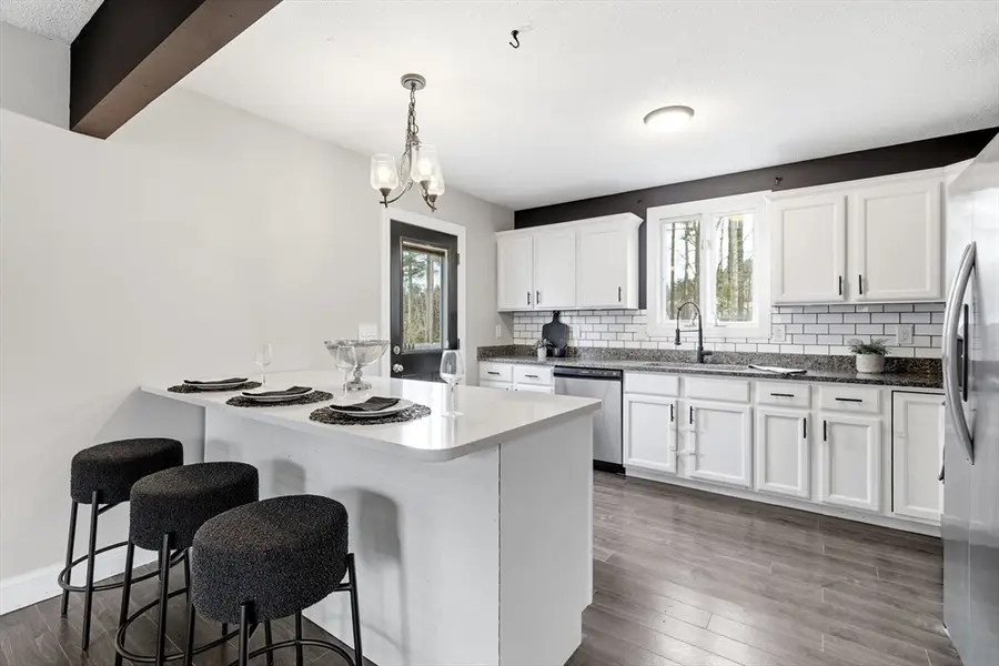 22 Country Club Dr, Monson, MA 01057 - #3