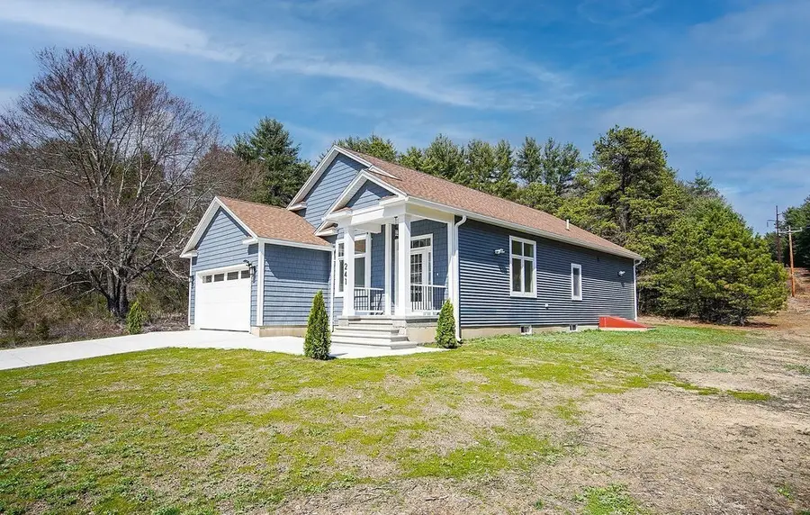 241 Palmer Rd, Monson, MA 01057 - #3