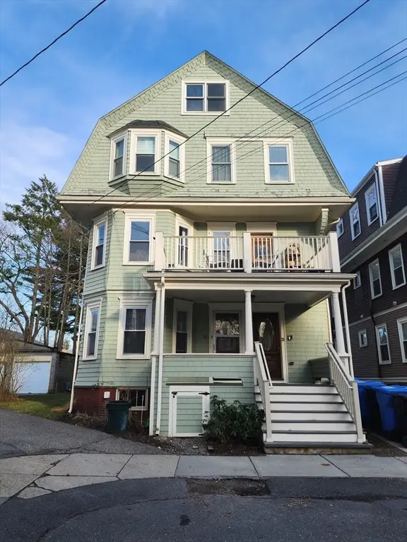 25-27 Marion Rd #1, Belmont, MA 02478
