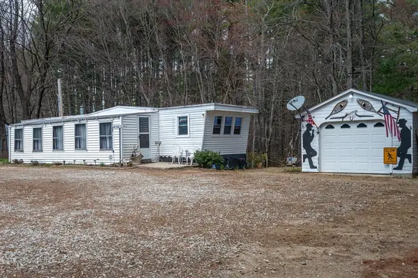 87 Turnpike Road, Townsend, MA 01469